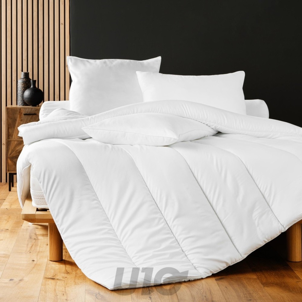 COUETTE POLYESTER UNI CONFORT_