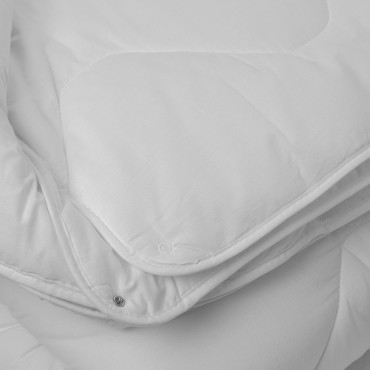 Couette de Luxe- Qualité  Hotel de Luxe- 220x240cm 200 grammes
